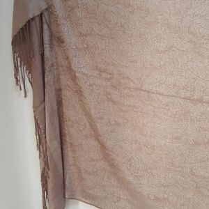NWOT brown beautiful scarf